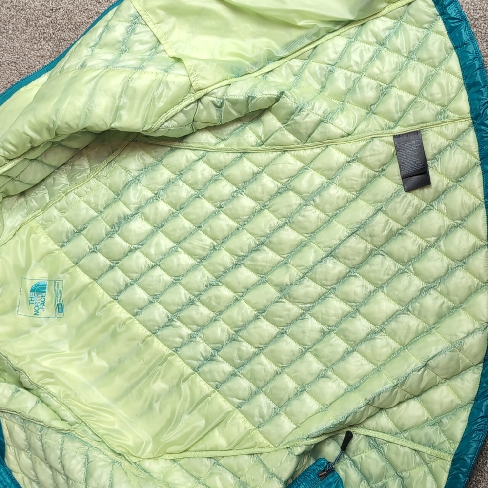 The North Face Teal Quilted Puffer Jacket-Medium - Picture 3 of 5